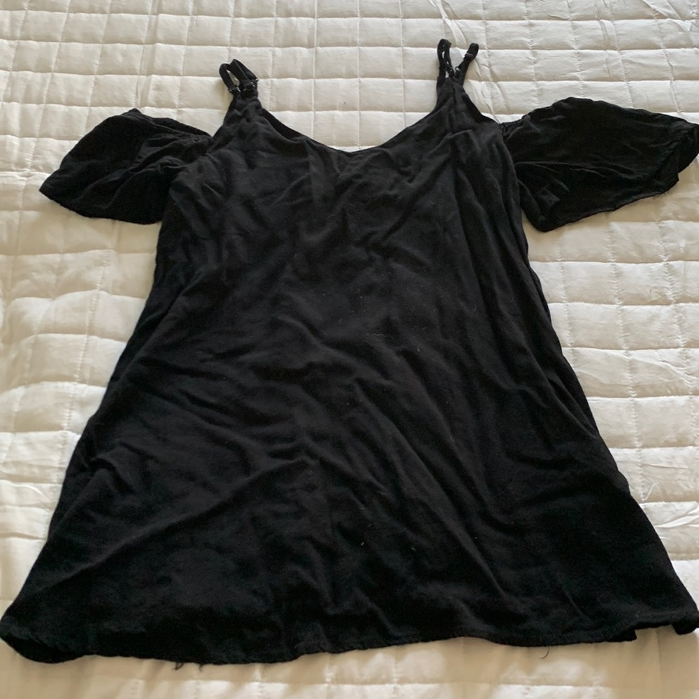 Black Cold Shoulder Top